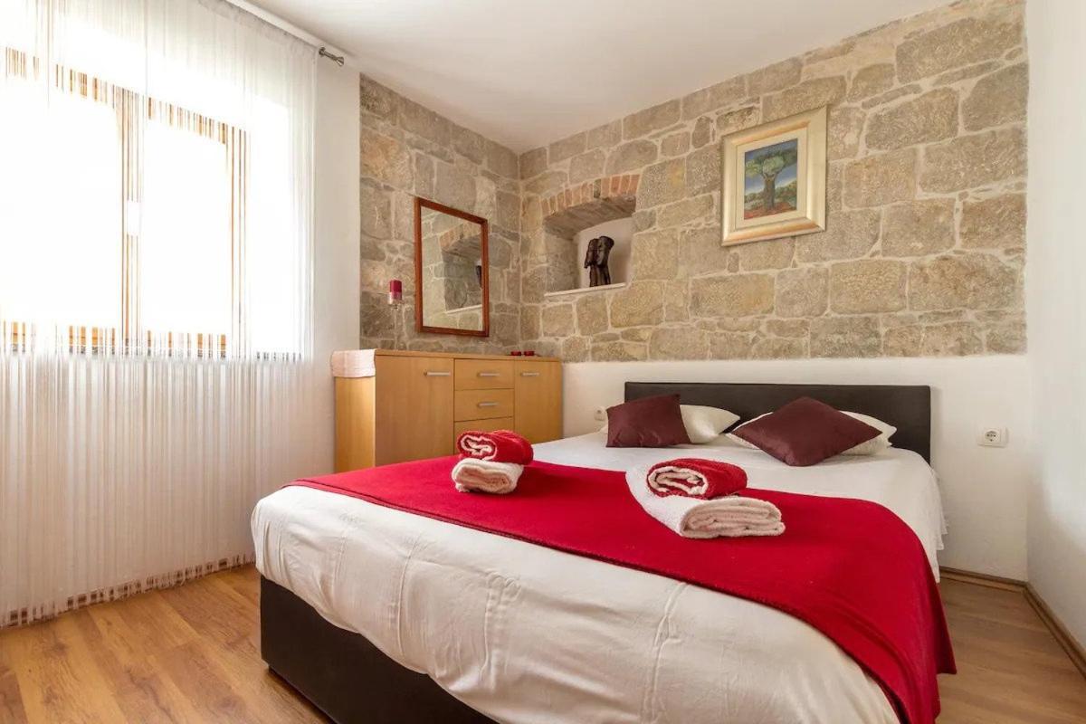 Апартаменты Aparrtment Terra- Combine Beach&Old Town Сплит Экстерьер фото
